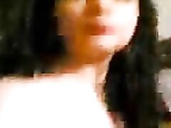 Paki Aunty Ghazala Exposing On Webcam.