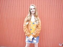 Real Teens - Petite Russian Gets Tight Pussy Stretched