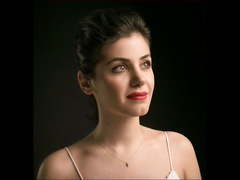 Celebrity wankalong with Katie Melua, Jerk Off Encouragement